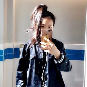 Meet your Posher, Esther